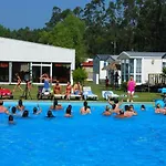 With Shared Pool In + 30 M² + Pool. Сasa de vacaciones Pataias