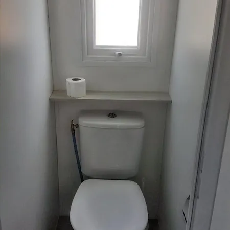 Дом отдыха With Shared Pool In + 30 M² + Pool. *
