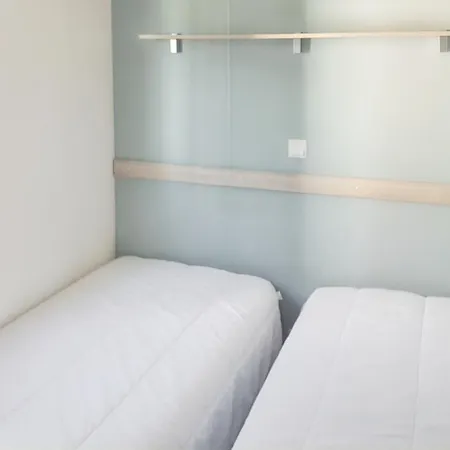 Holiday home With Shared Pool In + 30 M² + Pool. *