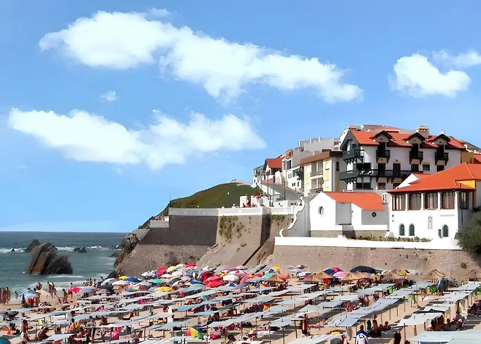 With Shared Pool In + 30 M² + Pool. 펜션 파타이아스